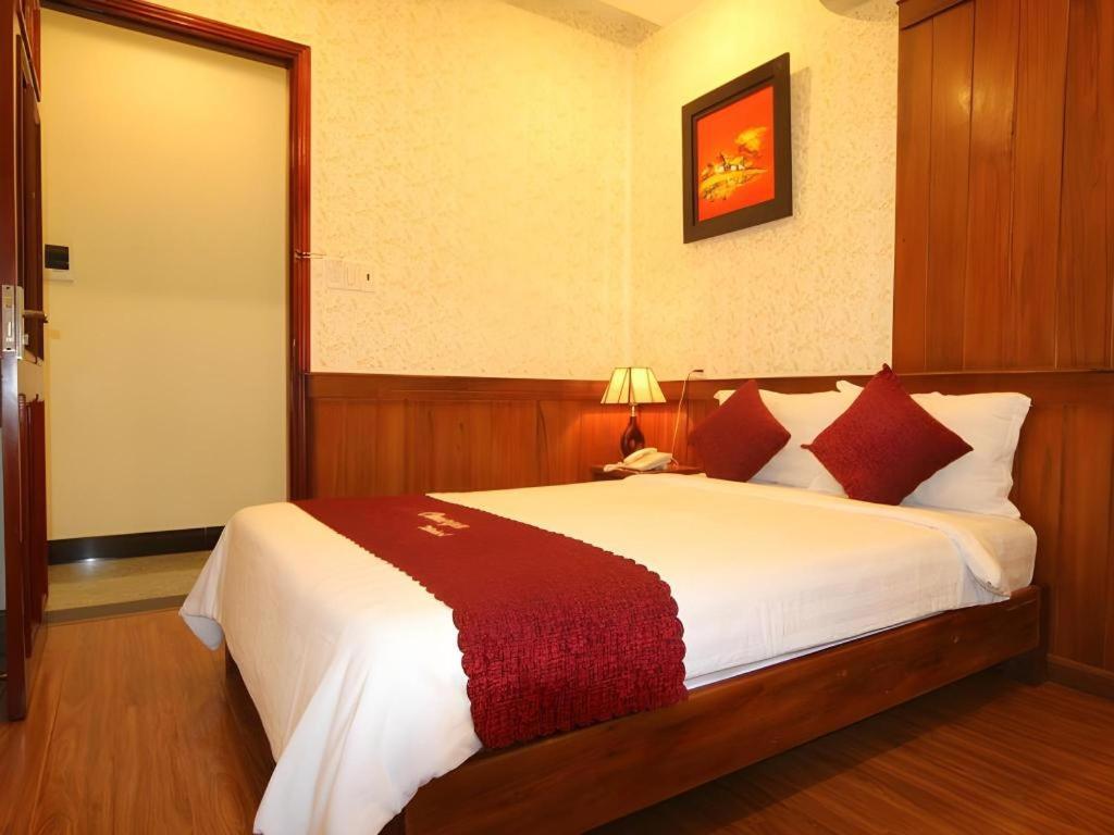 Omega Da Nang Beach Hotel Exterior foto
