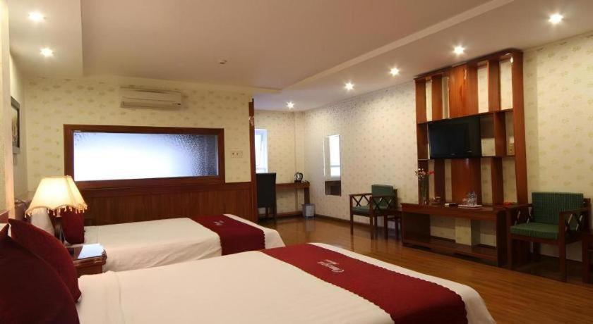 Omega Da Nang Beach Hotel Exterior foto